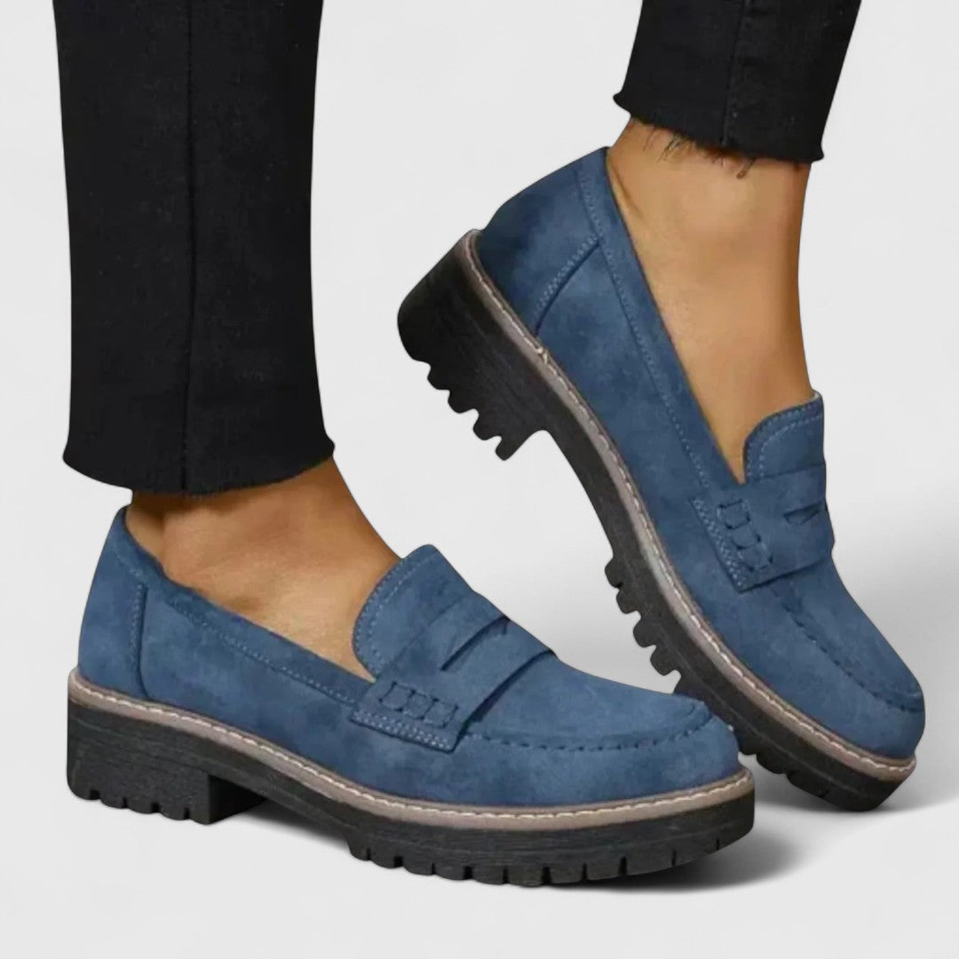 Women's slip-on orthopaedic loafers with vamp strap, stitched toe and lug sole